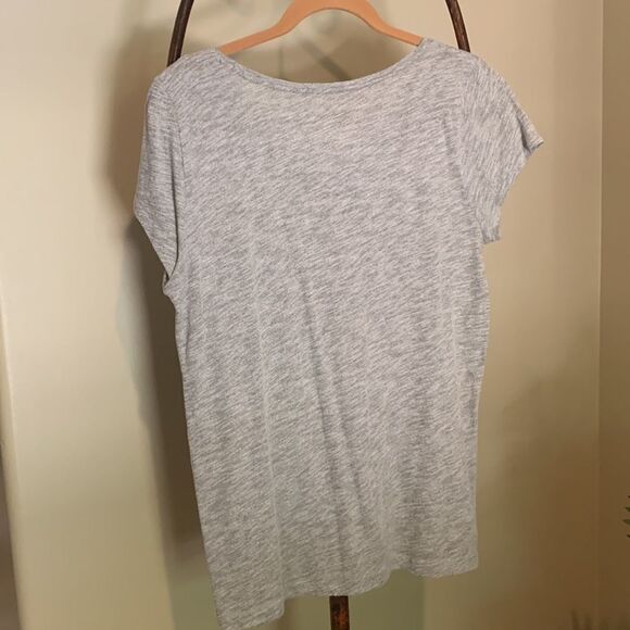 LOFT Jeweled Bow M Tee - Picture 3 of 5